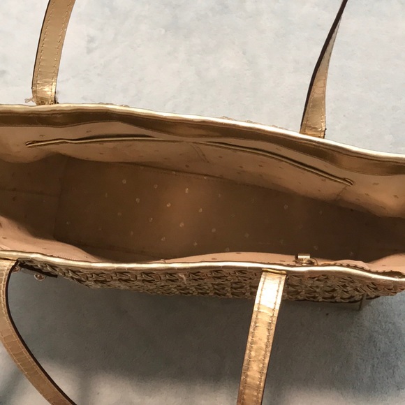 Kate Spade gold wicker pattern clutch w/ pockets - Picture 6 of 8